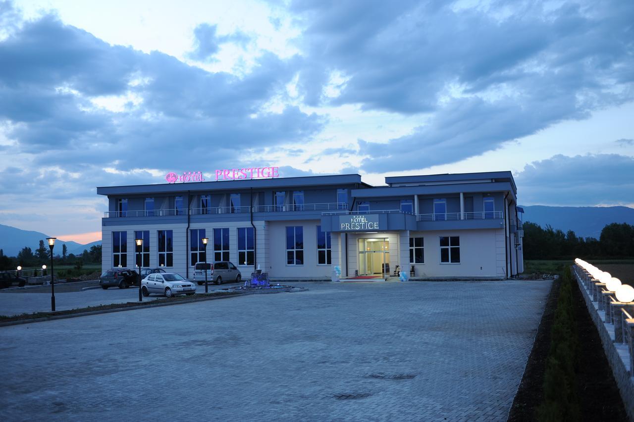Hotel Prestige Струга Экстерьер фото