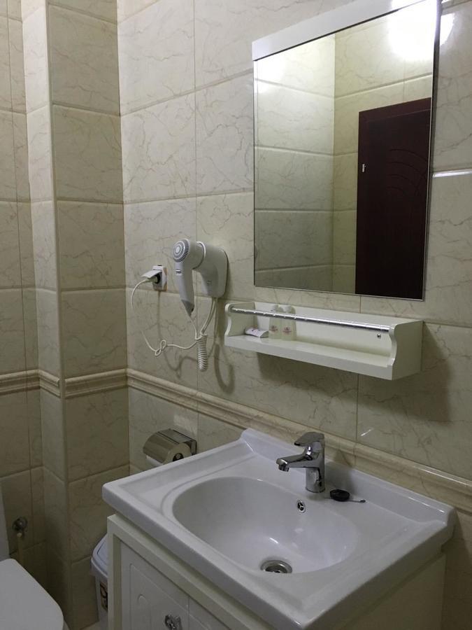Hotel Prestige Струга Экстерьер фото